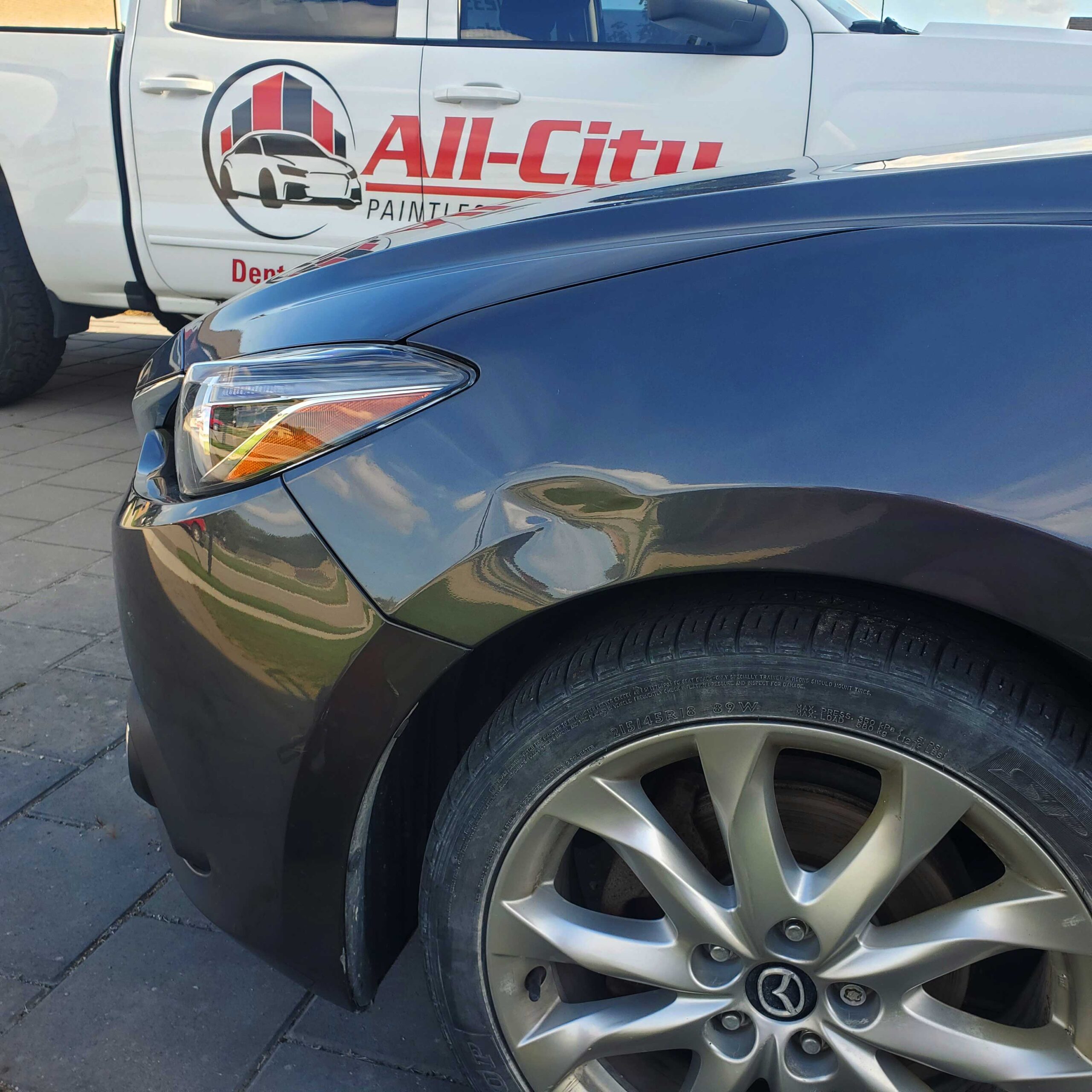 Resale and lease return paintless dent repair PDR | London Ontario